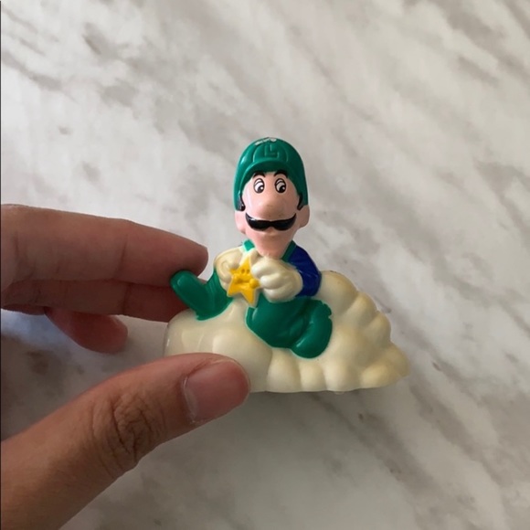 Vintage Nintendo Super Mario Brothers 3 Happy Meal Luigi 1989 Toys - Picture 1 of 2